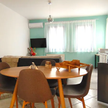 Marilena Apartment, Keremies * Keramiaí